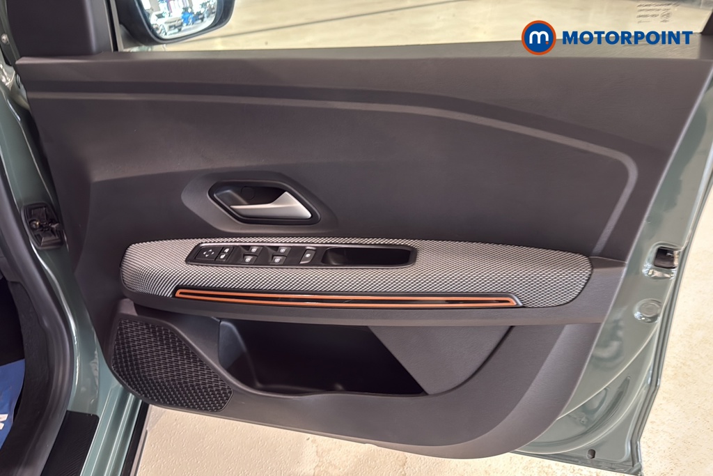 Dacia Sandero Stepway Journey Manual Petrol Hatchback - Stock Number (1673874) - 18th supplementary image