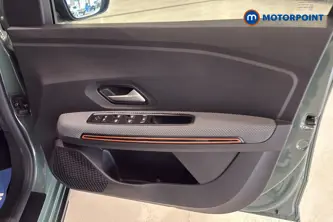 Dacia Sandero Stepway Journey Manual Petrol Hatchback - Stock Number (1673874) - 18th supplementary image