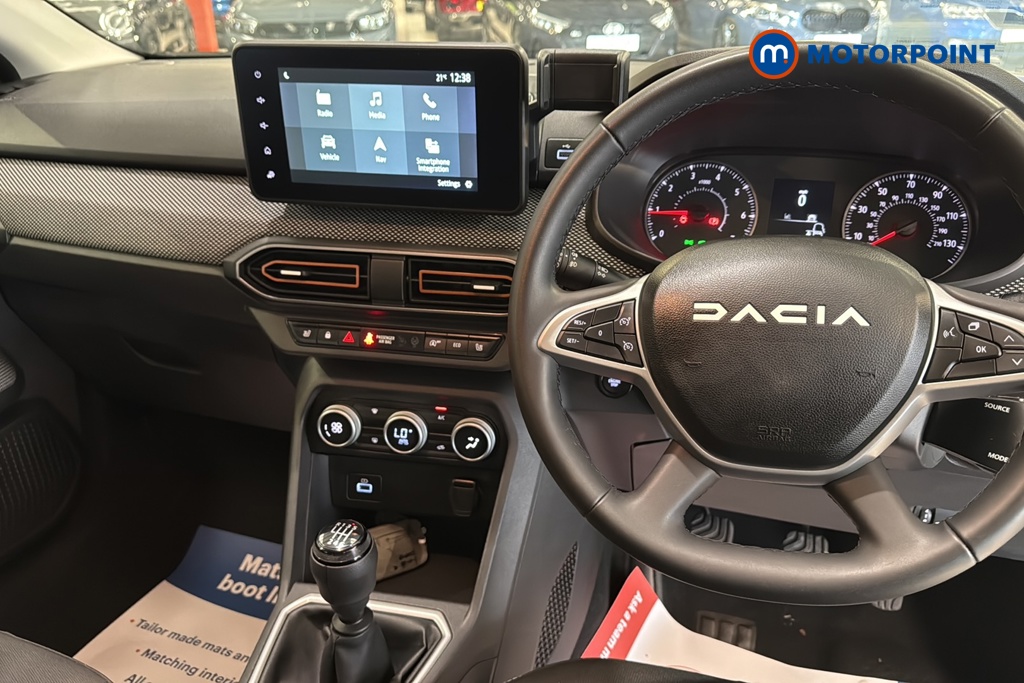 Dacia Sandero Stepway Journey Manual Petrol Hatchback - Stock Number (1673874) - 1st supplementary image