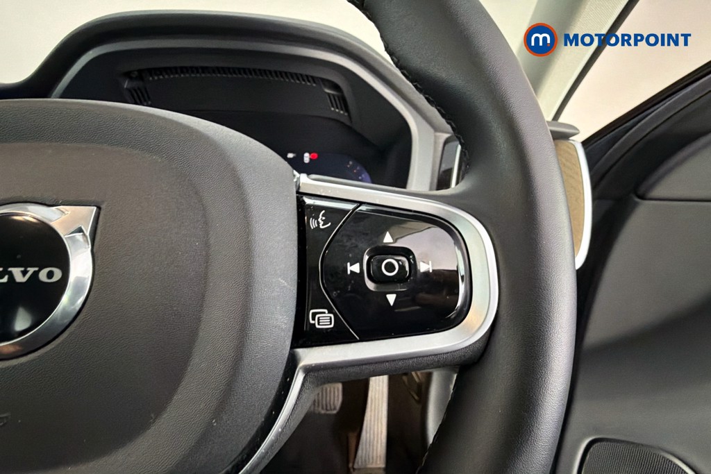 Volvo Xc60 Plus Automatic Petrol SUV - Stock Number (1673927) - 4th supplementary image