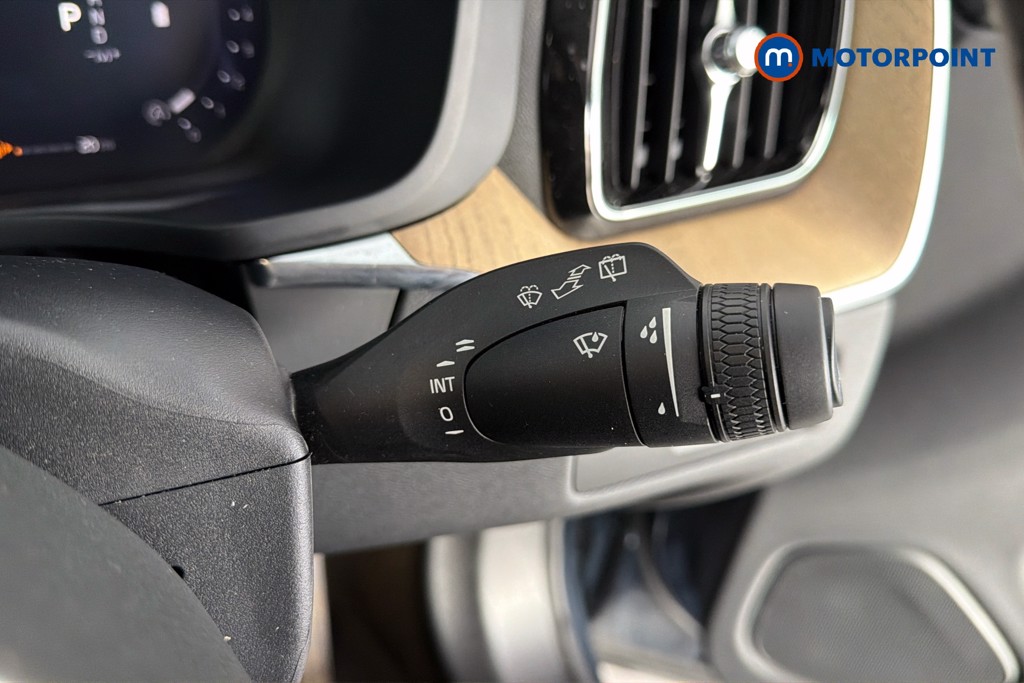 Volvo Xc60 Plus Automatic Petrol SUV - Stock Number (1673927) - 7th supplementary image