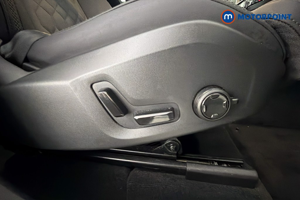Volvo Xc60 Plus Automatic Petrol SUV - Stock Number (1673927) - 25th supplementary image