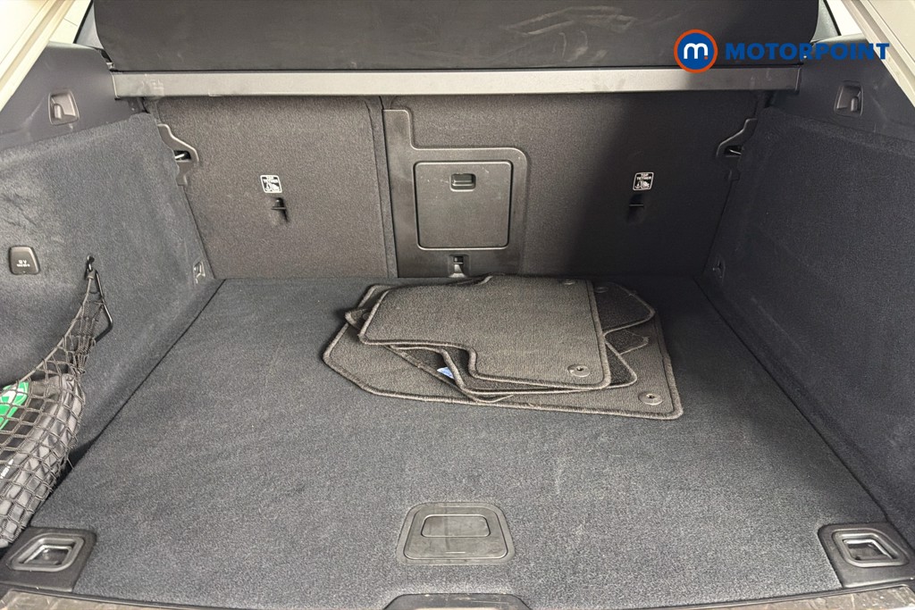 Volvo Xc60 Plus Automatic Petrol SUV - Stock Number (1673927) - 33rd supplementary image