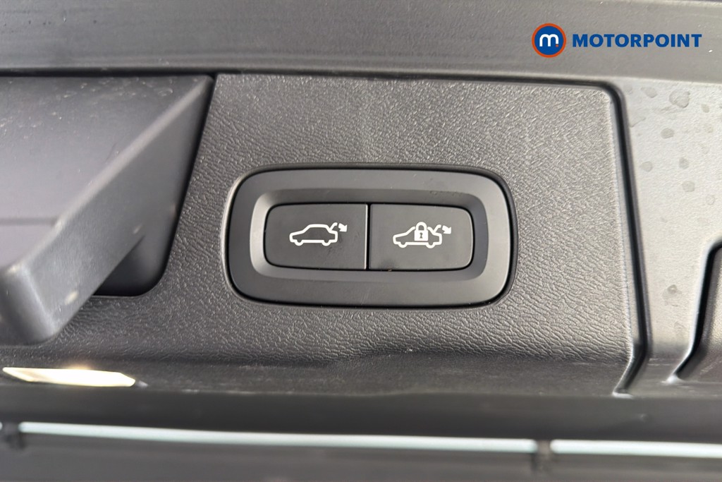 Volvo Xc60 Plus Automatic Petrol SUV - Stock Number (1673927) - 35th supplementary image