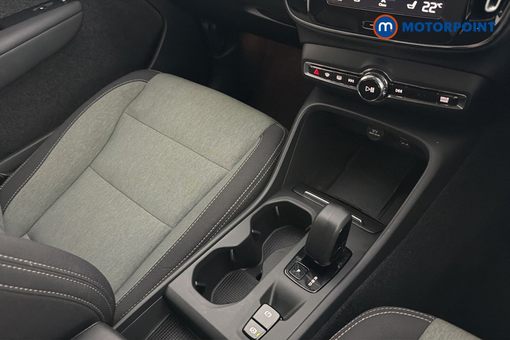 Volvo Xc40 Core Automatic Petrol Plug-In Hybrid SUV - Stock Number (1673931) - 15th supplementary image