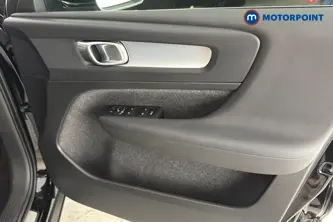Volvo Xc40 Core Automatic Petrol Plug-In Hybrid SUV - Stock Number (1673931) - 18th supplementary image