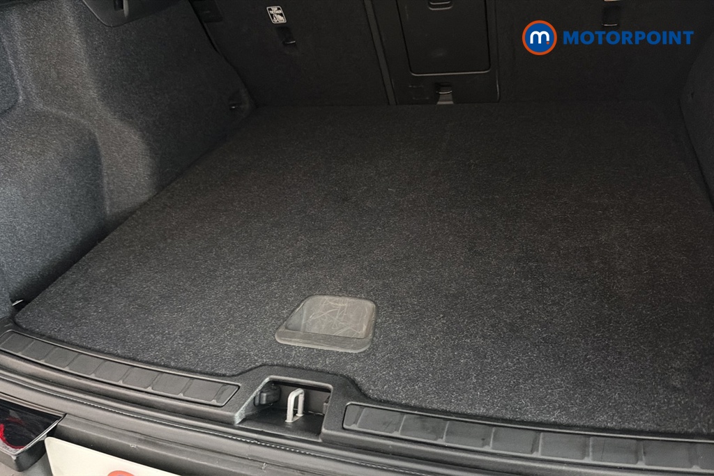 Volvo Xc40 Core Automatic Petrol Plug-In Hybrid SUV - Stock Number (1673931) - 30th supplementary image