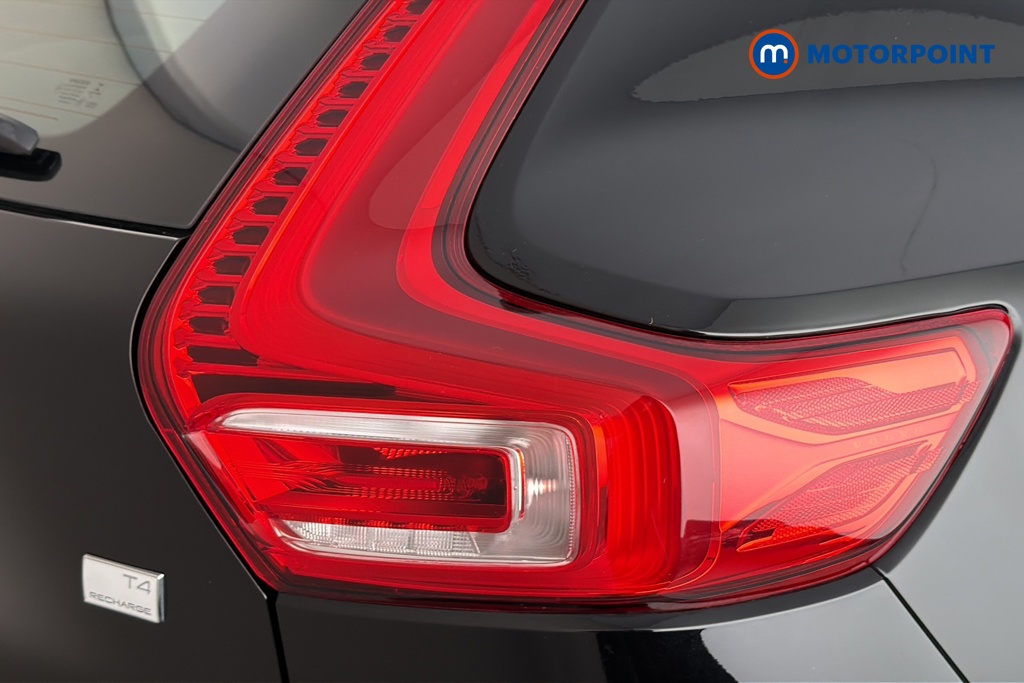 Volvo Xc40 Core Automatic Petrol Plug-In Hybrid SUV - Stock Number (1673931) - 36th supplementary image