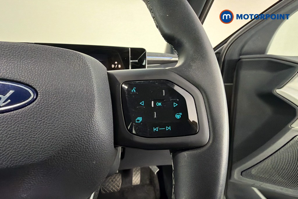 Ford Explorer Premium Automatic Electric SUV - Stock Number (1673983) - 4th supplementary image