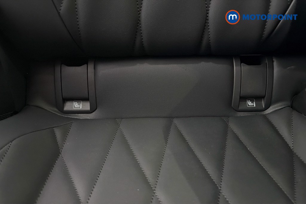 Ford Explorer Premium Automatic Electric SUV - Stock Number (1673983) - 29th supplementary image