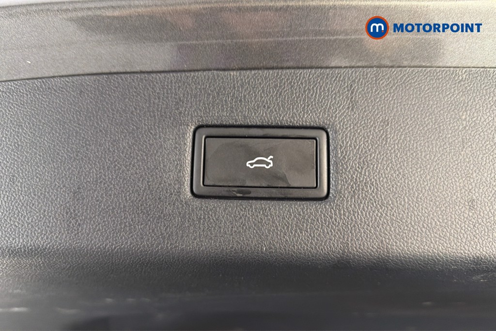 Ford Explorer Premium Automatic Electric SUV - Stock Number (1673983) - 35th supplementary image