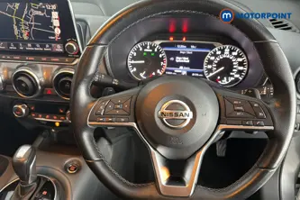 Nissan Juke N-Connecta Automatic Petrol SUV - Stock Number (1674053) - 2nd supplementary image