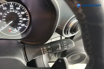 Nissan Juke N-Connecta Automatic Petrol SUV - Stock Number (1674053) - 6th supplementary image