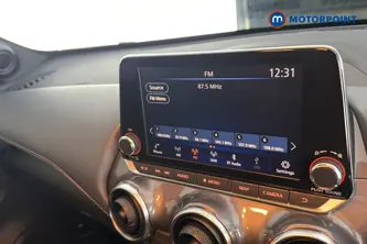 Nissan Juke N-Connecta Automatic Petrol SUV - Stock Number (1674053) - 8th supplementary image
