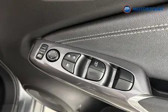 Nissan Juke N-Connecta Automatic Petrol SUV - Stock Number (1674053) - 19th supplementary image