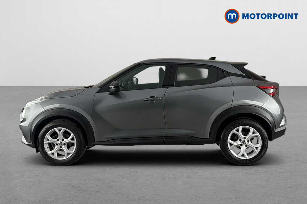 Nissan Juke N-Connecta Automatic Petrol SUV - Stock Number (1674053) - Drivers side