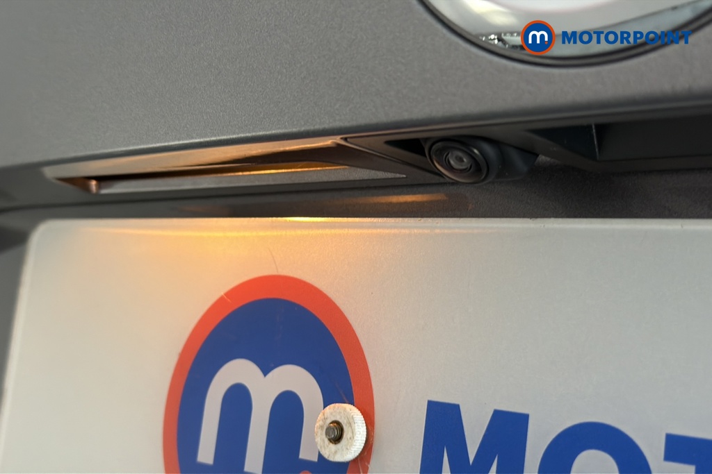 Nissan Juke N-Connecta Automatic Petrol SUV - Stock Number (1674053) - 37th supplementary image