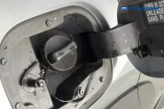 Nissan Juke N-Connecta Automatic Petrol SUV - Stock Number (1674053) - 41st supplementary image