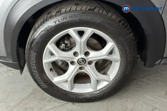 Nissan Juke N-Connecta Automatic Petrol SUV - Stock Number (1674053) - 44th supplementary image
