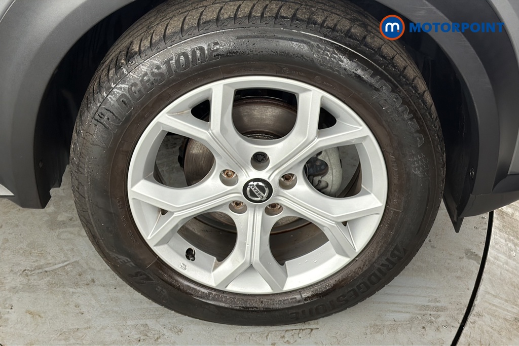 Nissan Juke N-Connecta Automatic Petrol SUV - Stock Number (1674053) - 47th supplementary image