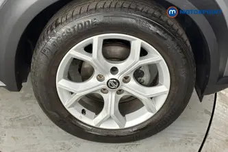 Nissan Juke N-Connecta Automatic Petrol SUV - Stock Number (1674053) - 47th supplementary image