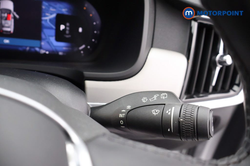Volvo V90 Momentum Automatic Diesel Estate - Stock Number (1674228) - 6th supplementary image