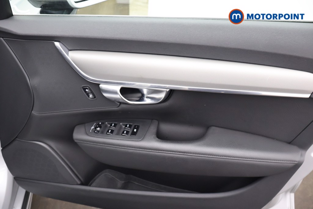 Volvo V90 Momentum Automatic Diesel Estate - Stock Number (1674228) - 12th supplementary image