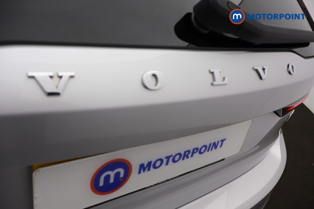 Volvo V90 Momentum Automatic Diesel Estate - Stock Number (1674228) - 25th supplementary image