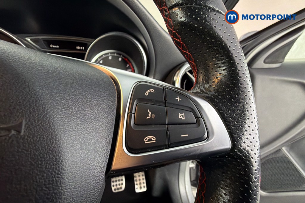 Mercedes-Benz GLA Amg Line Manual Petrol SUV - Stock Number (1674244) - 4th supplementary image