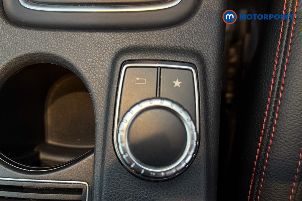 Mercedes-Benz GLA Amg Line Manual Petrol SUV - Stock Number (1674244) - 16th supplementary image