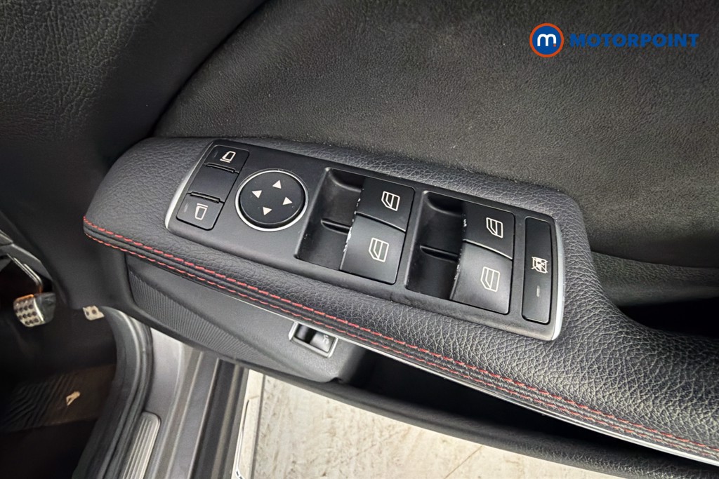 Mercedes-Benz GLA Amg Line Manual Petrol SUV - Stock Number (1674244) - 20th supplementary image
