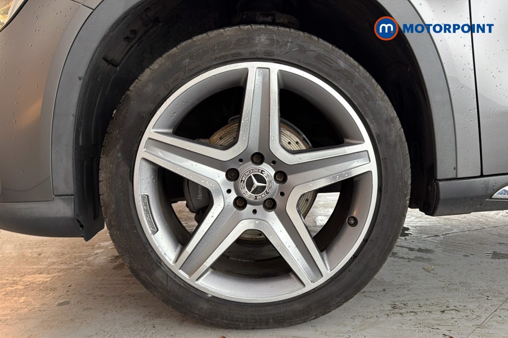Mercedes-Benz GLA Amg Line Manual Petrol SUV - Stock Number (1674244) - 47th supplementary image