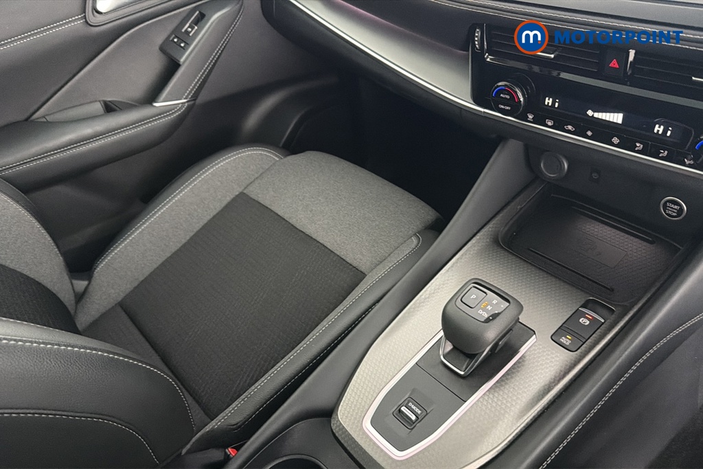 Nissan Qashqai N-Connecta Automatic Petrol SUV - Stock Number (1674247) - 15th supplementary image