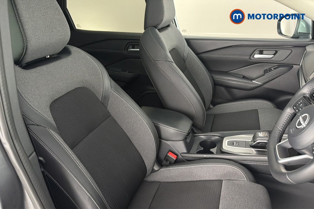 Nissan Qashqai N-Connecta Automatic Petrol SUV - Stock Number (1674247) - 22nd supplementary image