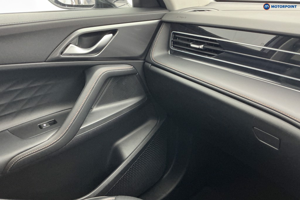 Mg Motor Uk HS Trophy Automatic Petrol-Electric Hybrid SUV - Stock Number (1674403) - 11th supplementary image
