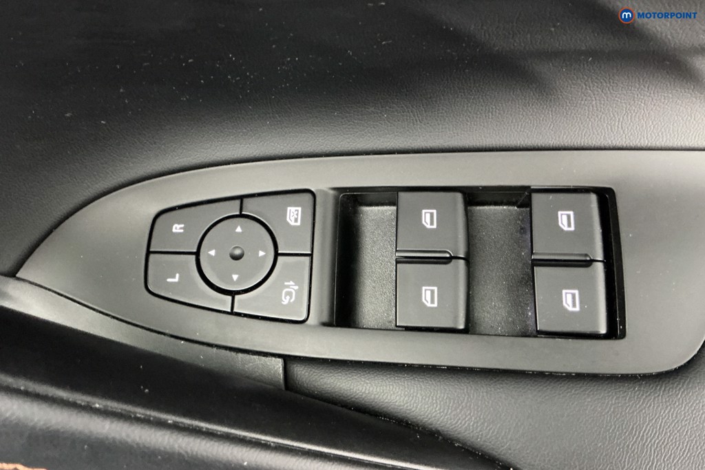 Mg Motor Uk HS Trophy Automatic Petrol-Electric Hybrid SUV - Stock Number (1674403) - 17th supplementary image