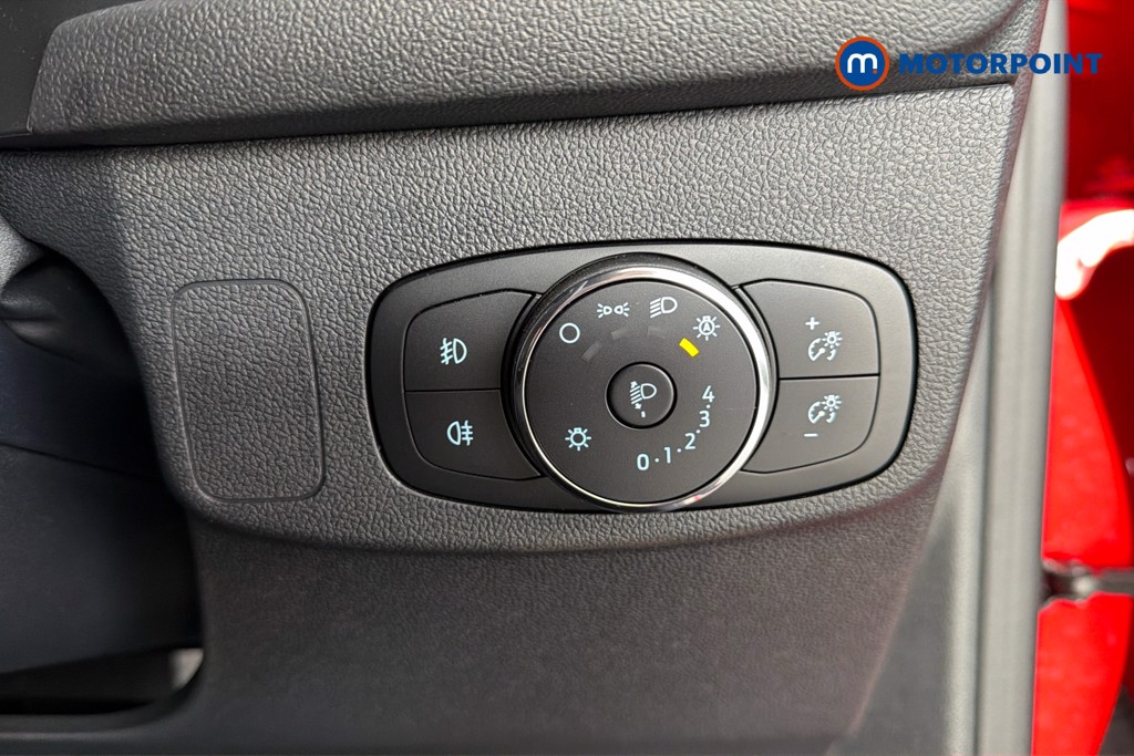 Ford Focus St-Line X Automatic Petrol Estate - Stock Number (1672894) - 18th supplementary image