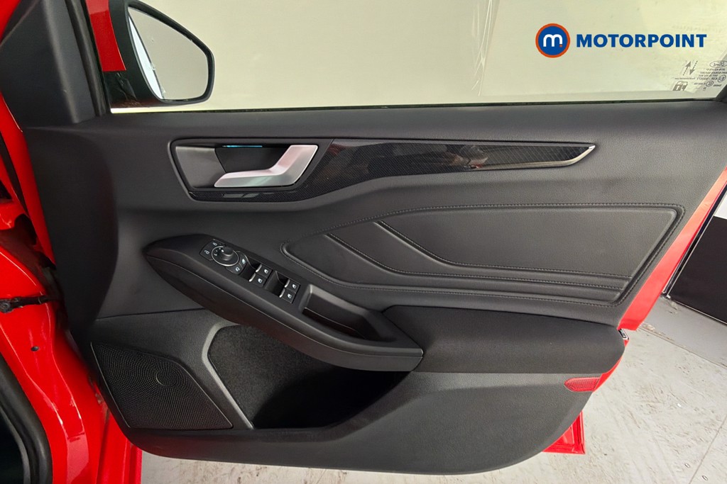 Ford Focus St-Line X Automatic Petrol Estate - Stock Number (1672894) - 19th supplementary image