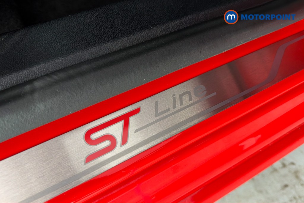 Ford Focus St-Line X Automatic Petrol Estate - Stock Number (1672894) - 26th supplementary image