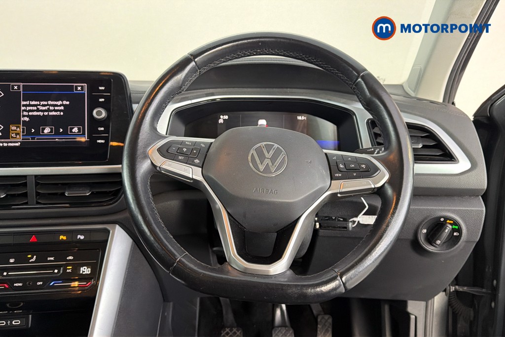 Volkswagen T-Roc Life Manual Petrol SUV - Stock Number (1673728) - 2nd supplementary image