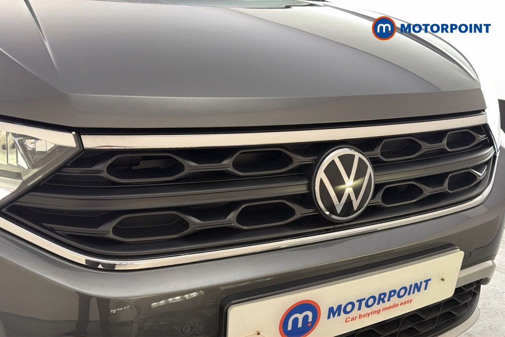 Volkswagen T-Roc Life Manual Petrol SUV - Stock Number (1673728) - 45th supplementary image