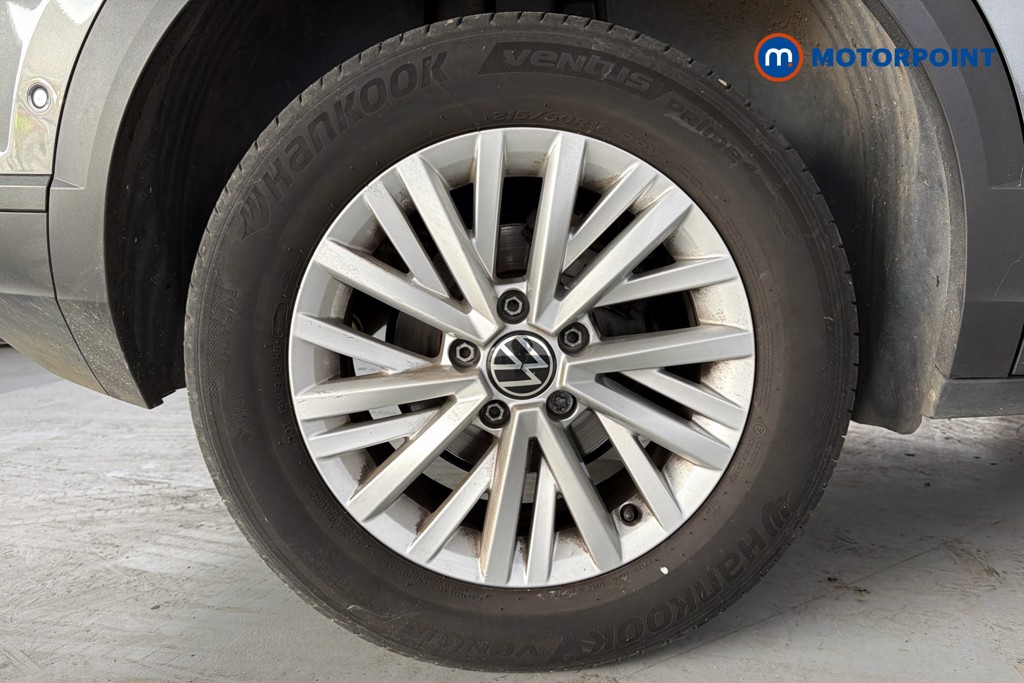 Volkswagen T-Roc Life Manual Petrol SUV - Stock Number (1673728) - 49th supplementary image