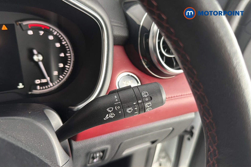 Mg Motor Uk HS Exclusive Automatic Petrol SUV - Stock Number (1674070) - 6th supplementary image