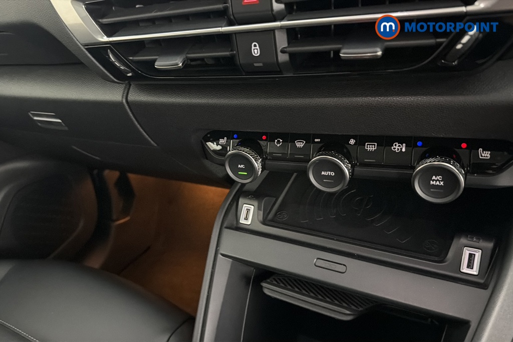 Citroen C4 Shine Plus Automatic Petrol Hatchback - Stock Number (1674178) - 12th supplementary image
