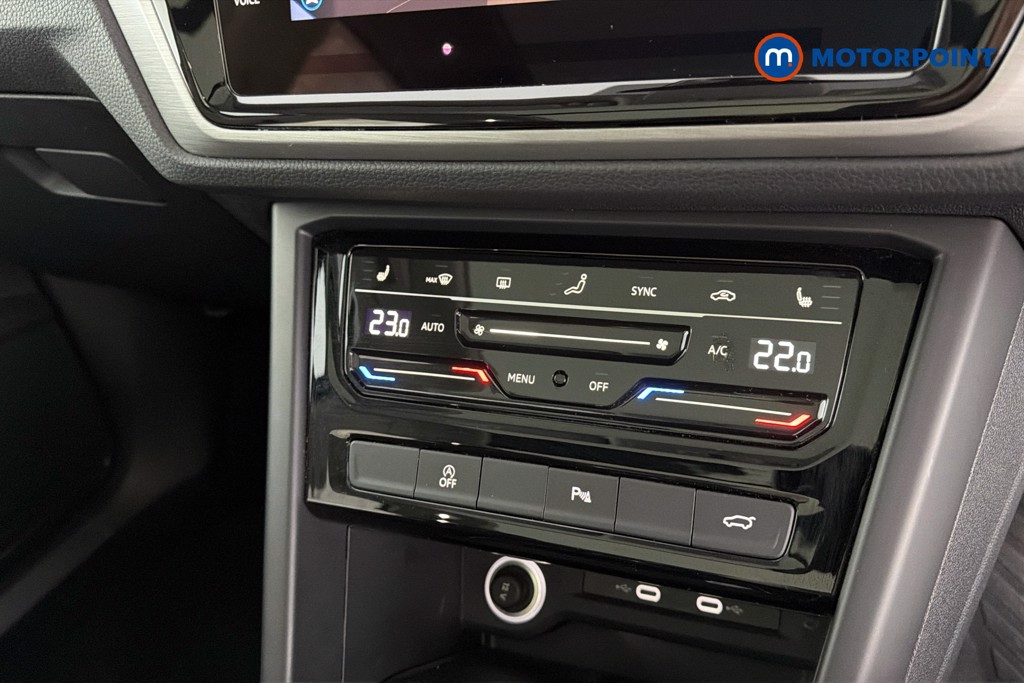Volkswagen Touran Match Manual Petrol People Carrier - Stock Number (1674675) - 12th supplementary image