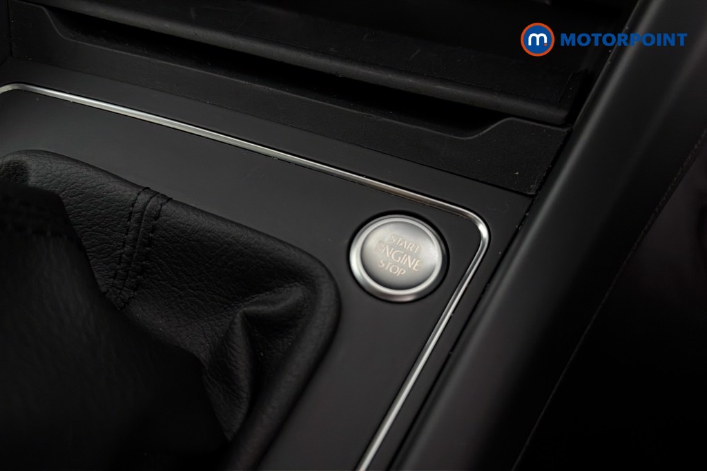 Volkswagen Touran Match Manual Petrol People Carrier - Stock Number (1674675) - 14th supplementary image