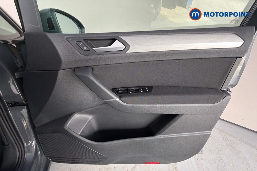Volkswagen Touran Match Manual Petrol People Carrier - Stock Number (1674675) - 19th supplementary image