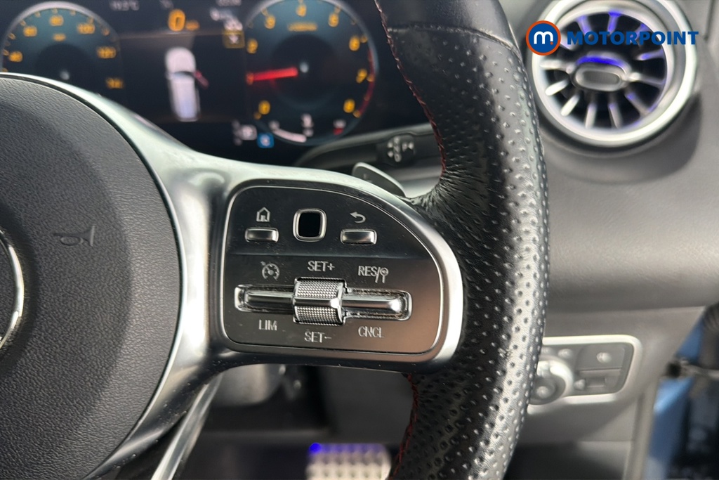 Mercedes-Benz GLB Amg Line Automatic Petrol SUV - Stock Number (1675006) - 3rd supplementary image