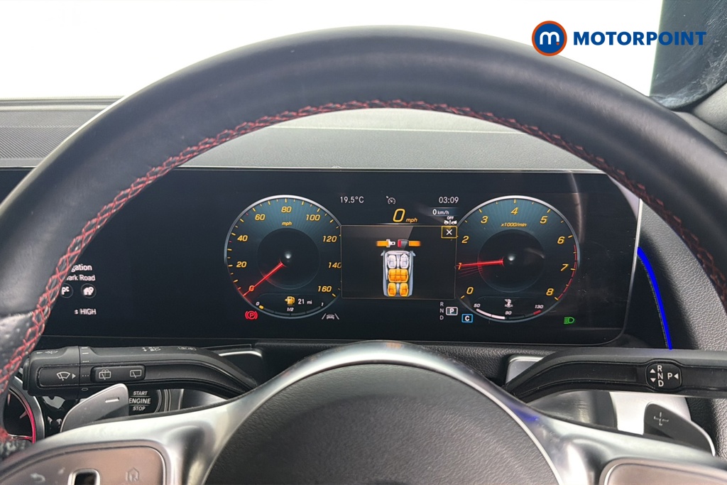 Mercedes-Benz GLB Amg Line Automatic Petrol SUV - Stock Number (1675006) - 7th supplementary image