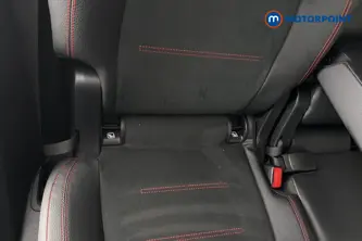 Mercedes-Benz GLB Amg Line Automatic Petrol SUV - Stock Number (1675006) - 27th supplementary image
